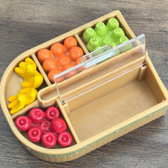 Sylvanian Families SUPERMARKET Spares Fruit Stand Display Unit Calico Critters - Picture 3 of 8